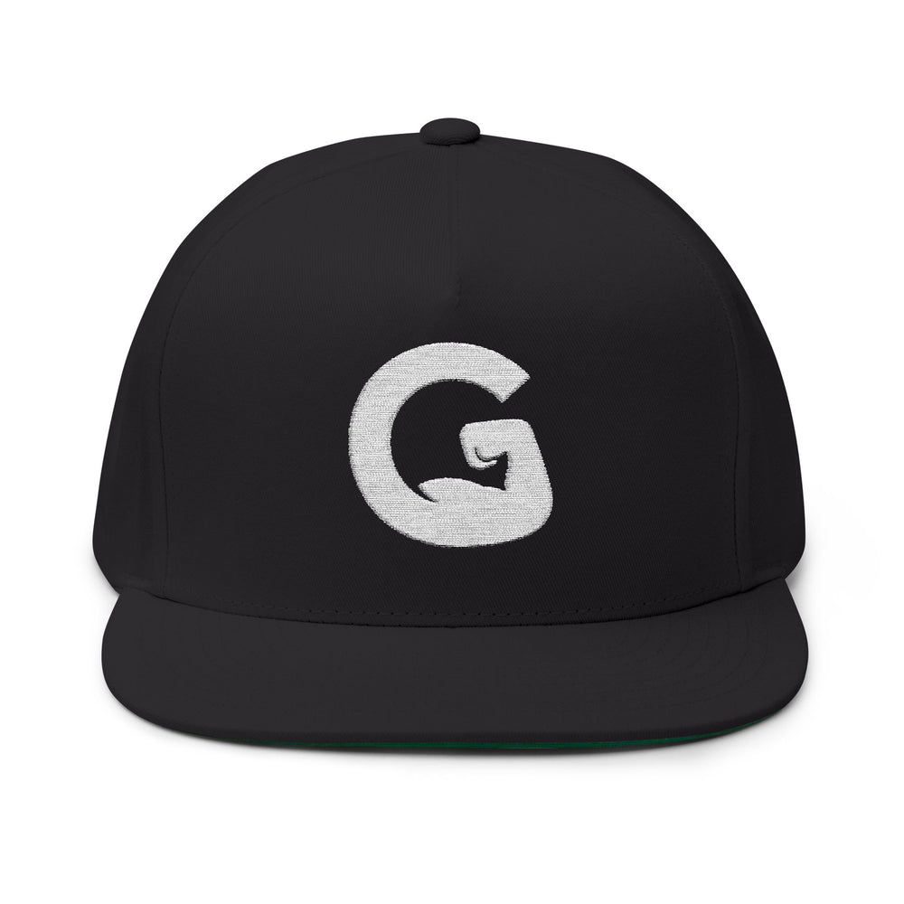 Embroidered 'G' Flat Bill Cap – Classic Streetwear Snapback